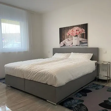 Apartamento Ferienwohnung Piya 1