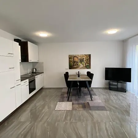 Apartamento Ferienwohnung Piya 1
